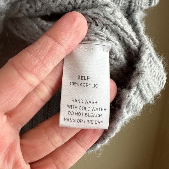 4 Sienna Gray Knit Cold Shoulder Sweater - Picture 6 of 8